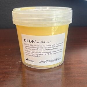 NWT Davines DEDE Conditioner 8.93oz.
